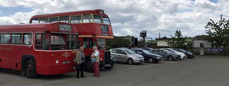 London Transport AEC Regent 3RT Park Royal RT1784 & Regal IV MCW RF486